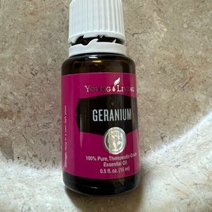 Young Living Essential Oil, Geranium, .5 fl oz